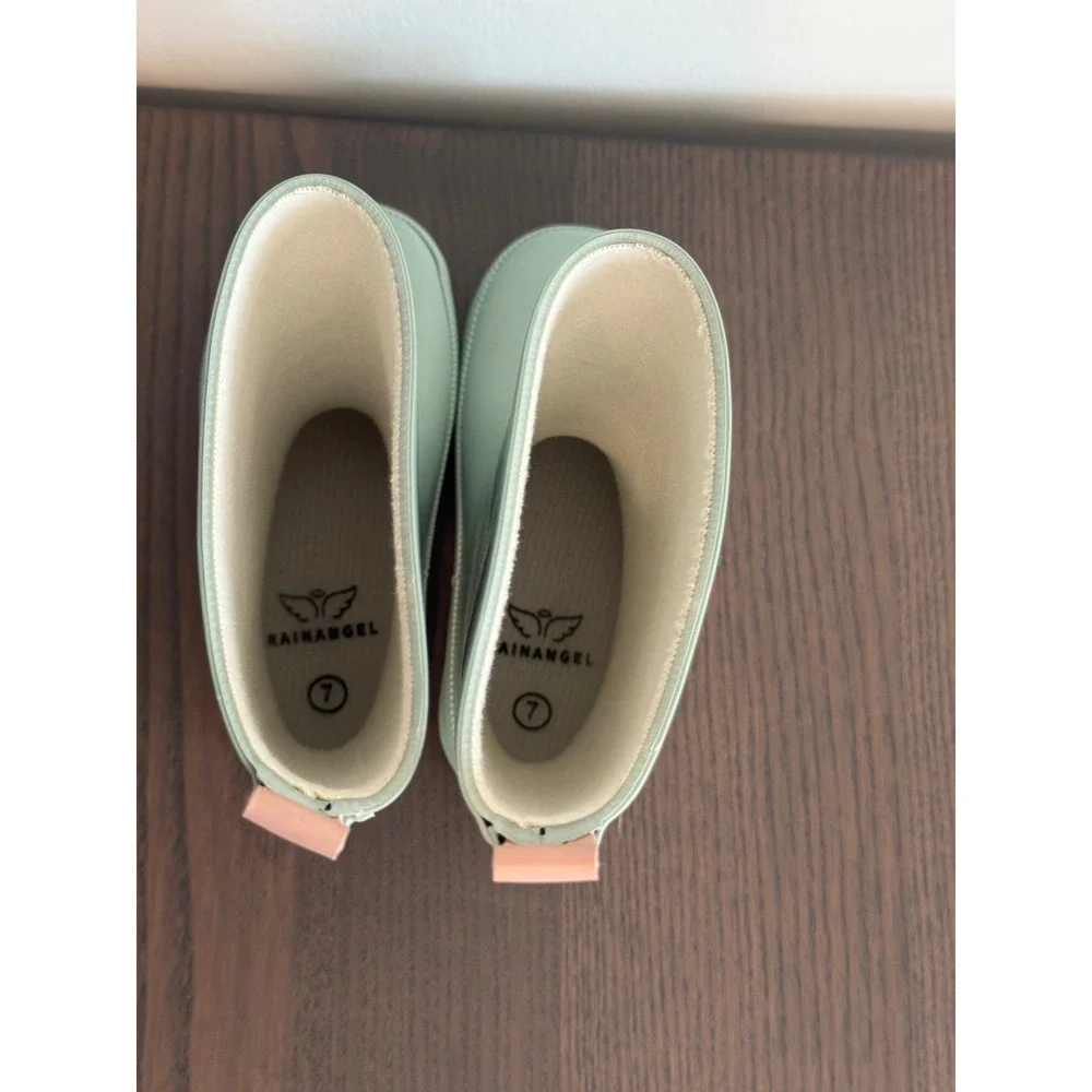 RainAngel Matte Rubber Rain Boots Kids Size 7 Sage Teal Pink Lug Sole